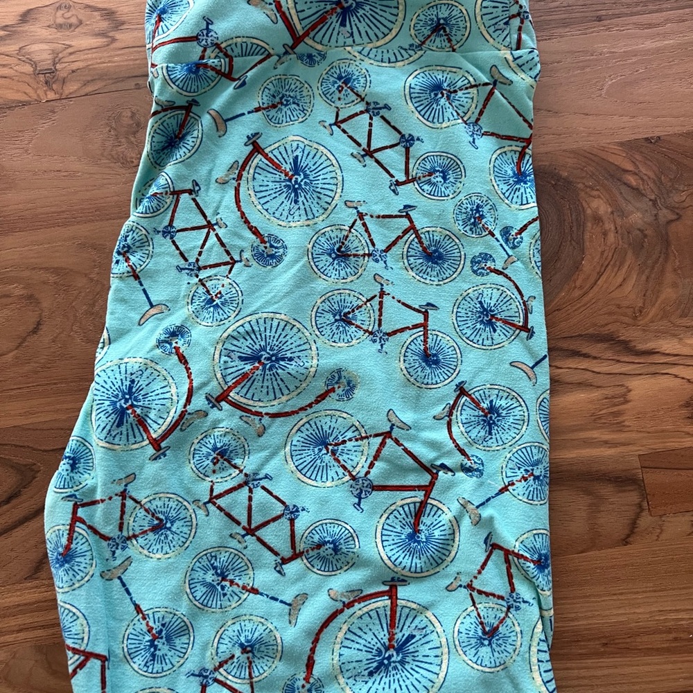 Bicycle pattern LuLaRoe leggings